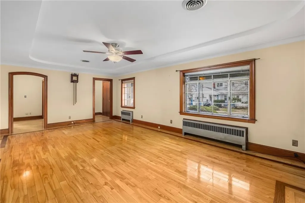 229 Lynch Street Providence RI 02908
