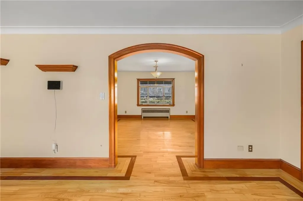 229 Lynch Street Providence RI 02908