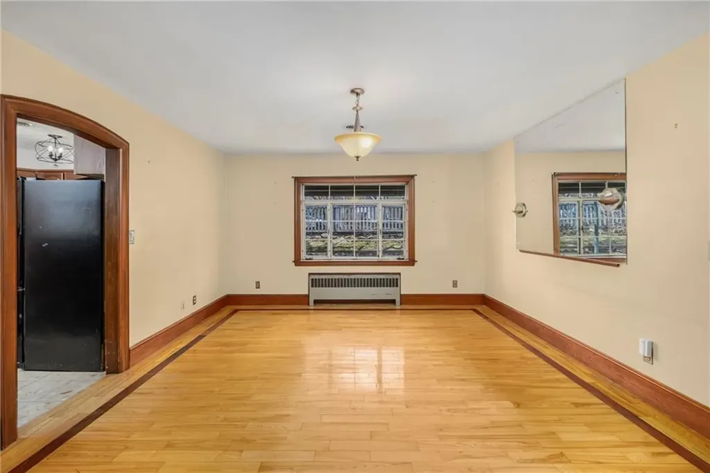 229 Lynch Street Providence RI 02908