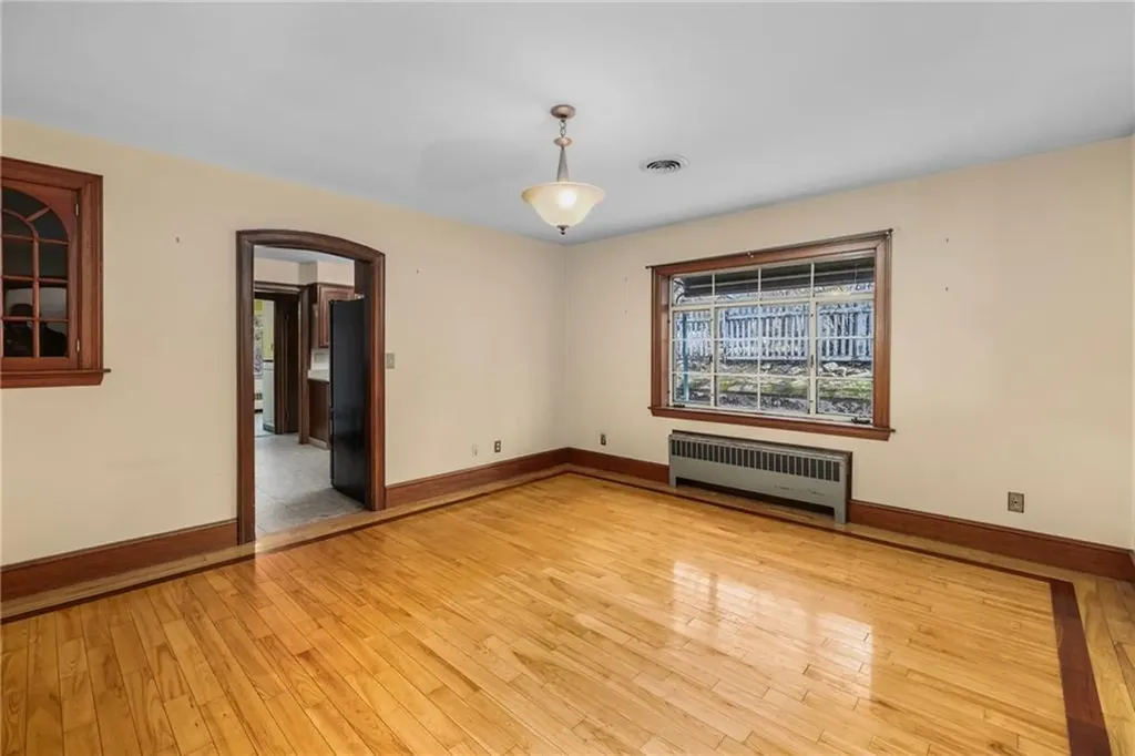 229 Lynch Street Providence RI 02908
