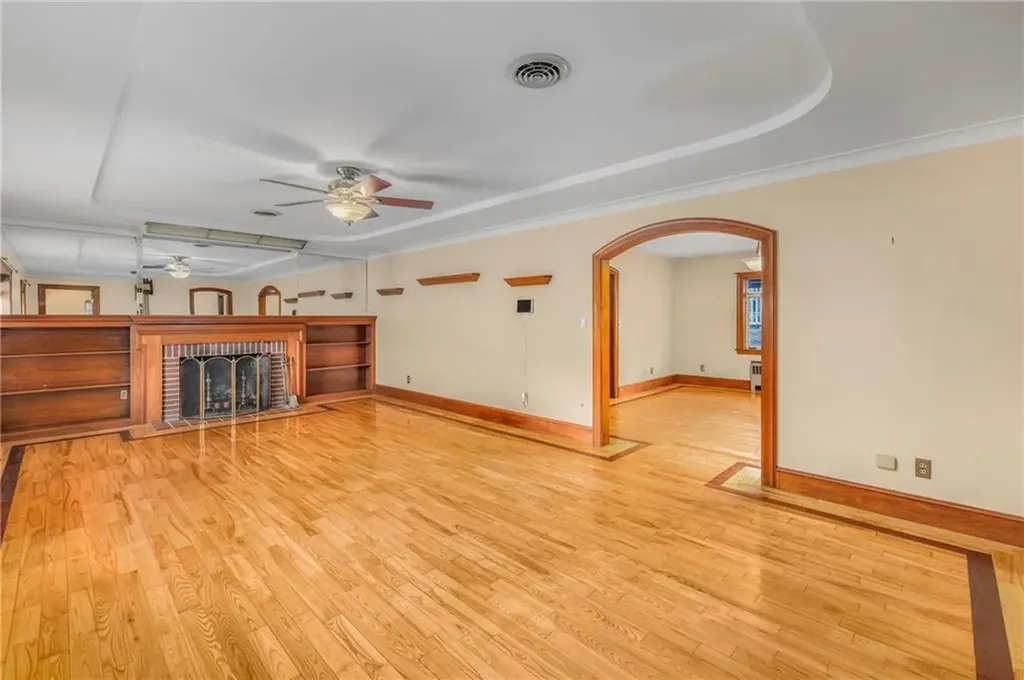 229 Lynch Street Providence RI 02908