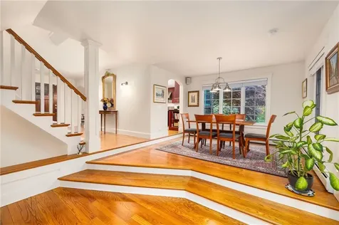 56 Summerfield Lane Middletown RI 02842
