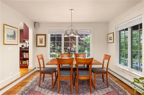 56 Summerfield Lane Middletown RI 02842