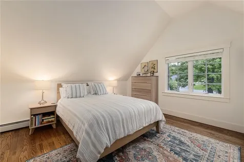 56 Summerfield Lane Middletown RI 02842