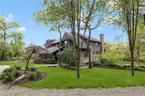 56 Summerfield Lane Middletown RI 02842