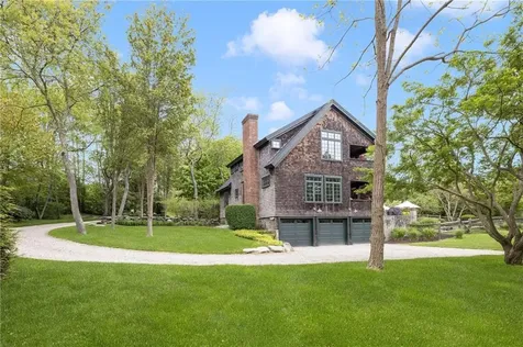 56 Summerfield Lane Middletown RI 02842