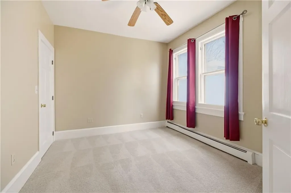 24 Spring Street Newport RI 02840