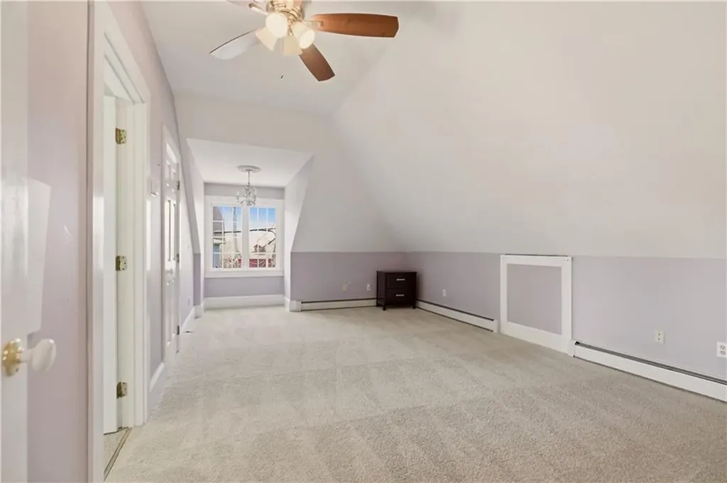 24 Spring Street Newport RI 02840