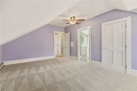 24 Spring Street Newport RI 02840