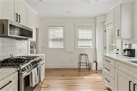 23 Pell Street Newport RI 02840