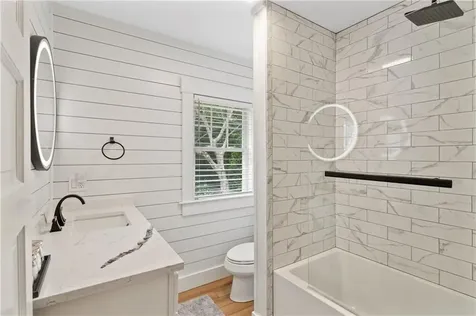 23 Pell Street Newport RI 02840