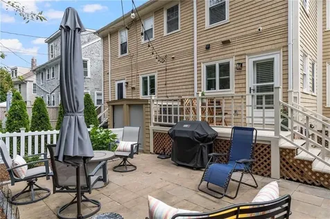 23 Pell Street Newport RI 02840