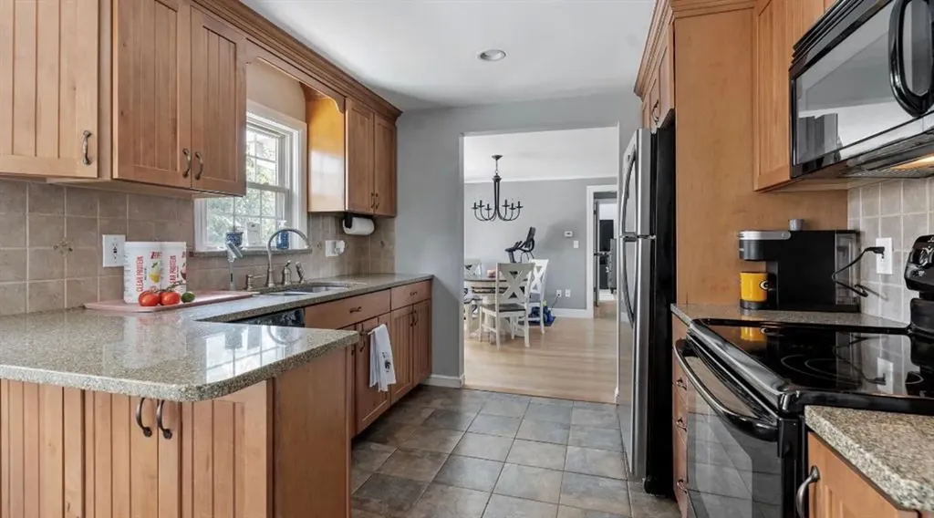 4 Karen Ann Drive Smithfield RI 02917