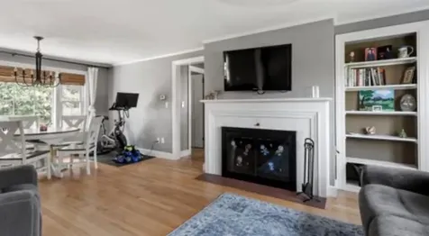 4 Karen Ann Drive Smithfield RI 02917