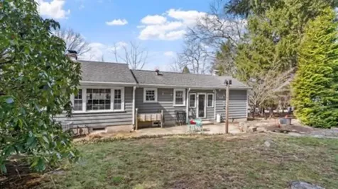 4 Karen Ann Drive Smithfield RI 02917