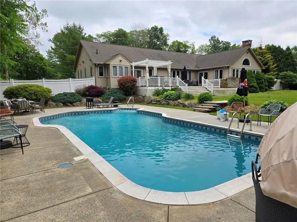 267 Chestnut Street Seekonk MA 02771