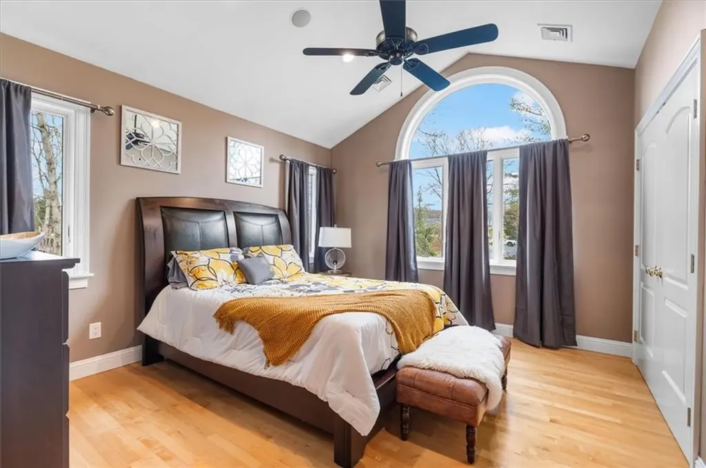 267 Chestnut Street Seekonk MA 02771