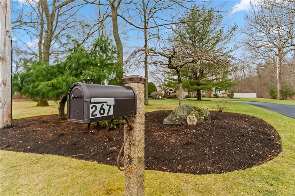 267 Chestnut Street Seekonk MA 02771
