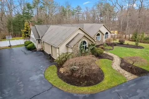 267 Chestnut Street Seekonk MA 02771