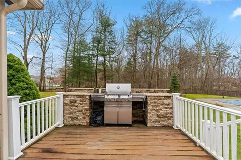 267 Chestnut Street Seekonk MA 02771