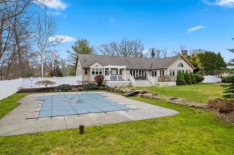 267 Chestnut Street Seekonk MA 02771