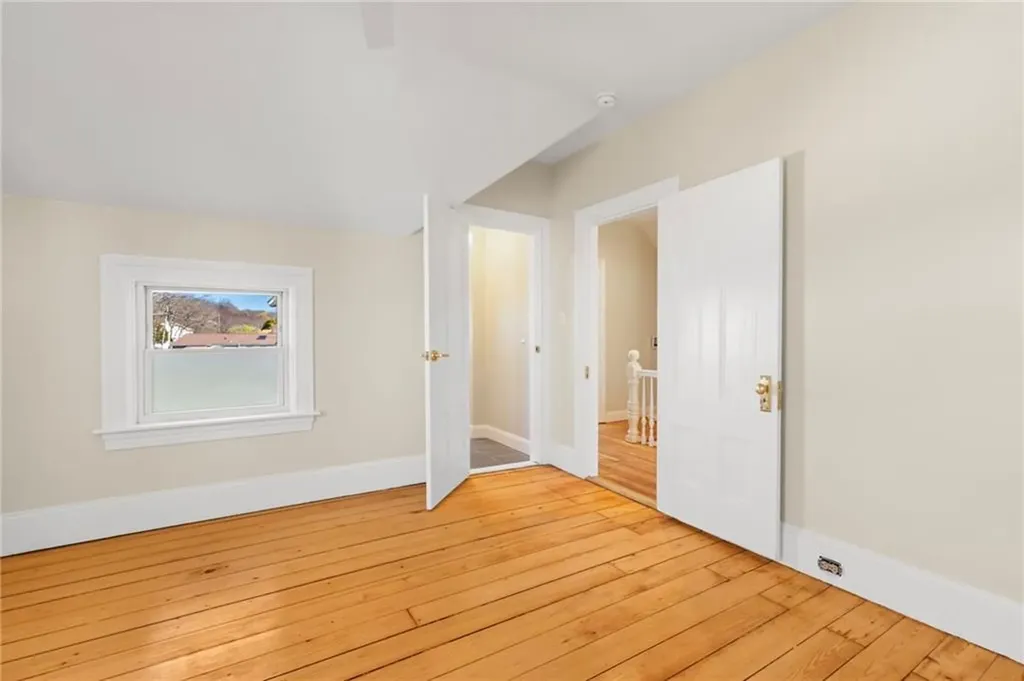 54 E Earle Street Cumberland RI 02864