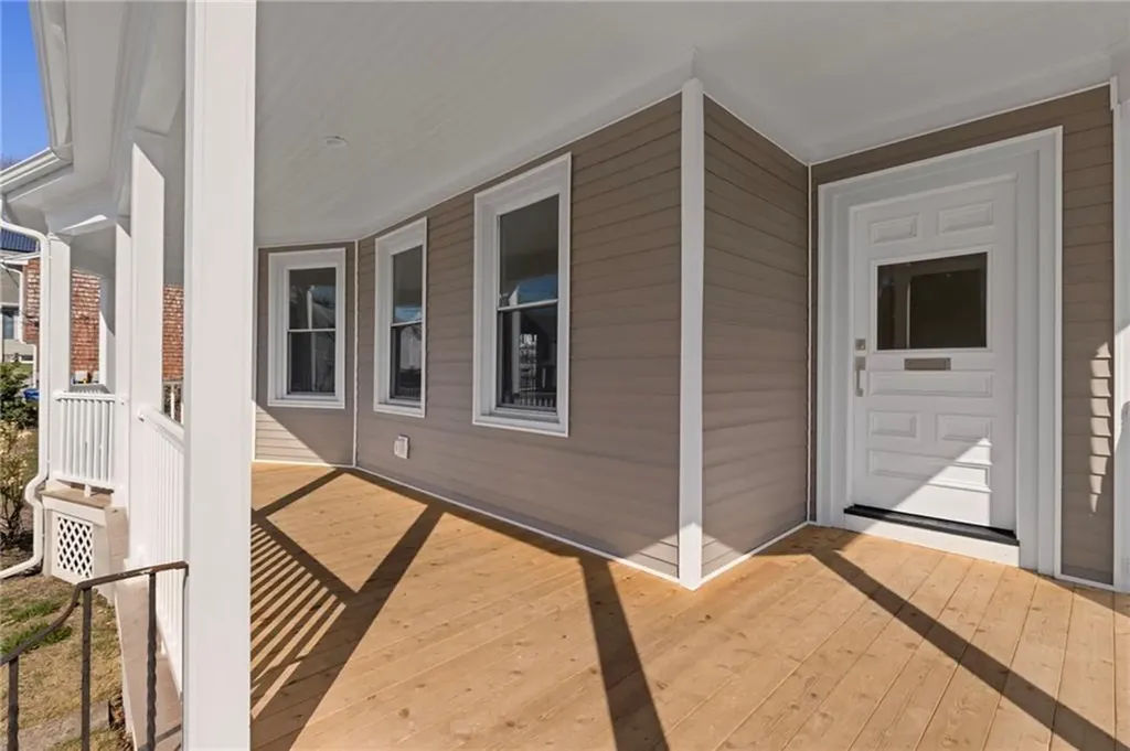 54 E Earle Street Cumberland RI 02864