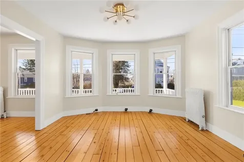 54 E Earle Street Cumberland RI 02864