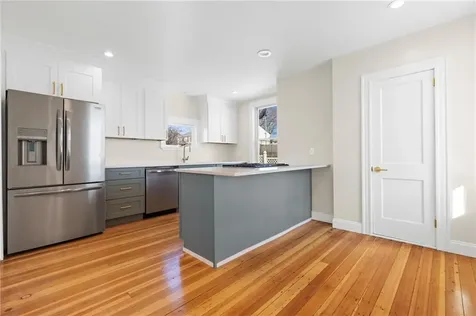 54 E Earle Street Cumberland RI 02864