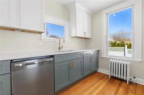 54 E Earle Street Cumberland RI 02864