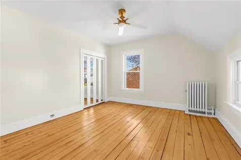 54 E Earle Street Cumberland RI 02864