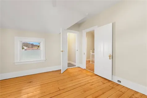 54 E Earle Street Cumberland RI 02864