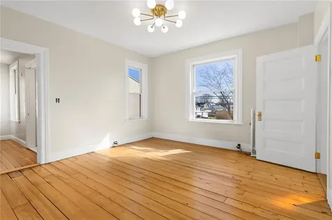54 E Earle Street Cumberland RI 02864