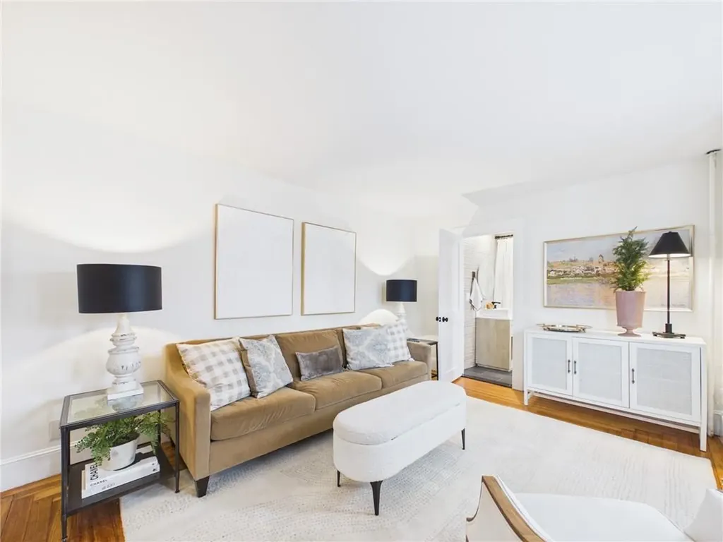 28 Myrtle Avenue Warwick RI 02886