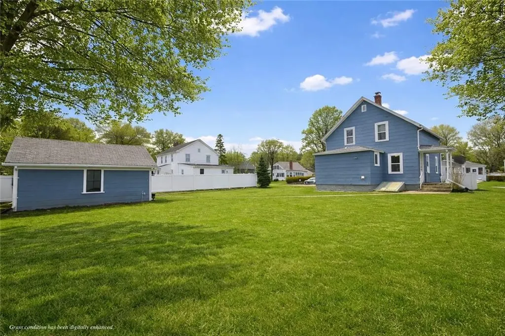 28 Myrtle Avenue Warwick RI 02886