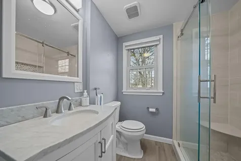 111 Verndale Street Warwick RI 02889