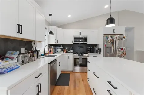 38 Overbrook Avenue Warwick RI 02889