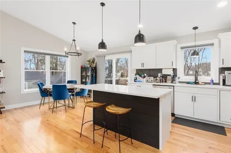 38 Overbrook Avenue Warwick RI 02889