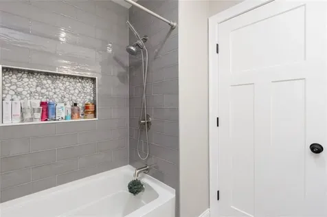 38 Overbrook Avenue Warwick RI 02889