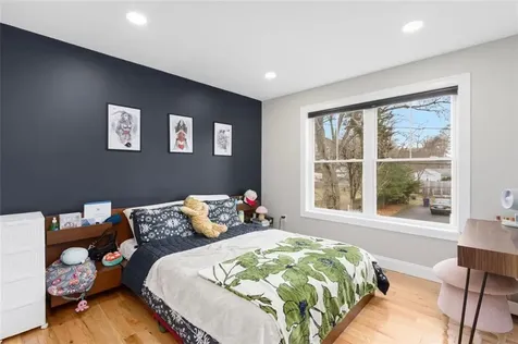 38 Overbrook Avenue Warwick RI 02889
