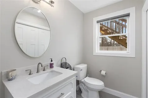 38 Overbrook Avenue Warwick RI 02889