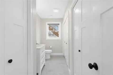 38 Overbrook Avenue Warwick RI 02889