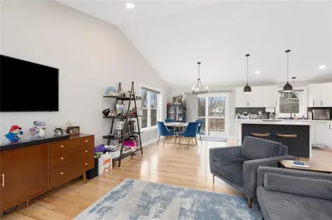 38 Overbrook Avenue Warwick RI 02889