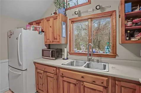 56 Laurel Street Hopkinton RI 02804