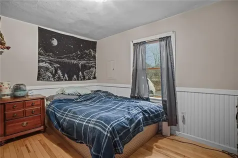 56 Laurel Street Hopkinton RI 02804