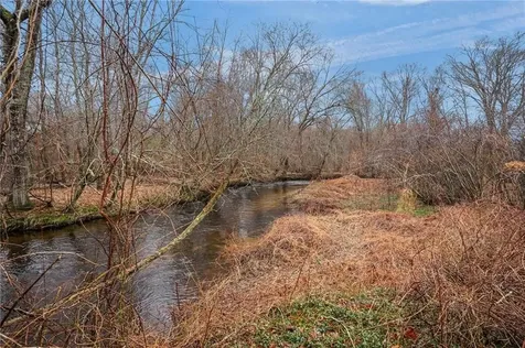 56 Laurel Street Hopkinton RI 02804