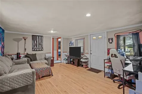56 Laurel Street Hopkinton RI 02804