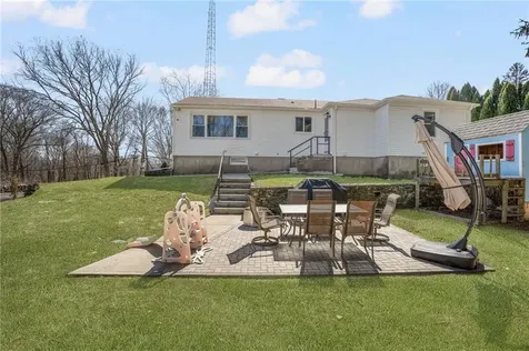 9 Heath Street Johnston RI 02919