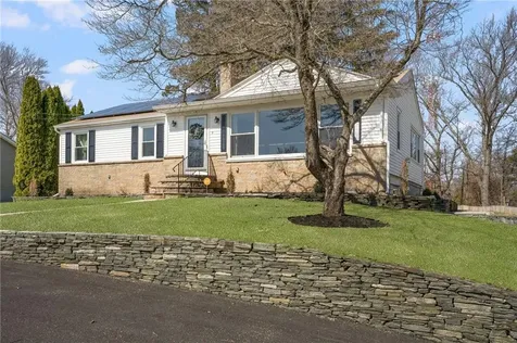 9 Heath Street Johnston RI 02919