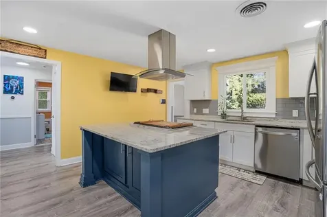 9 Heath Street Johnston RI 02919
